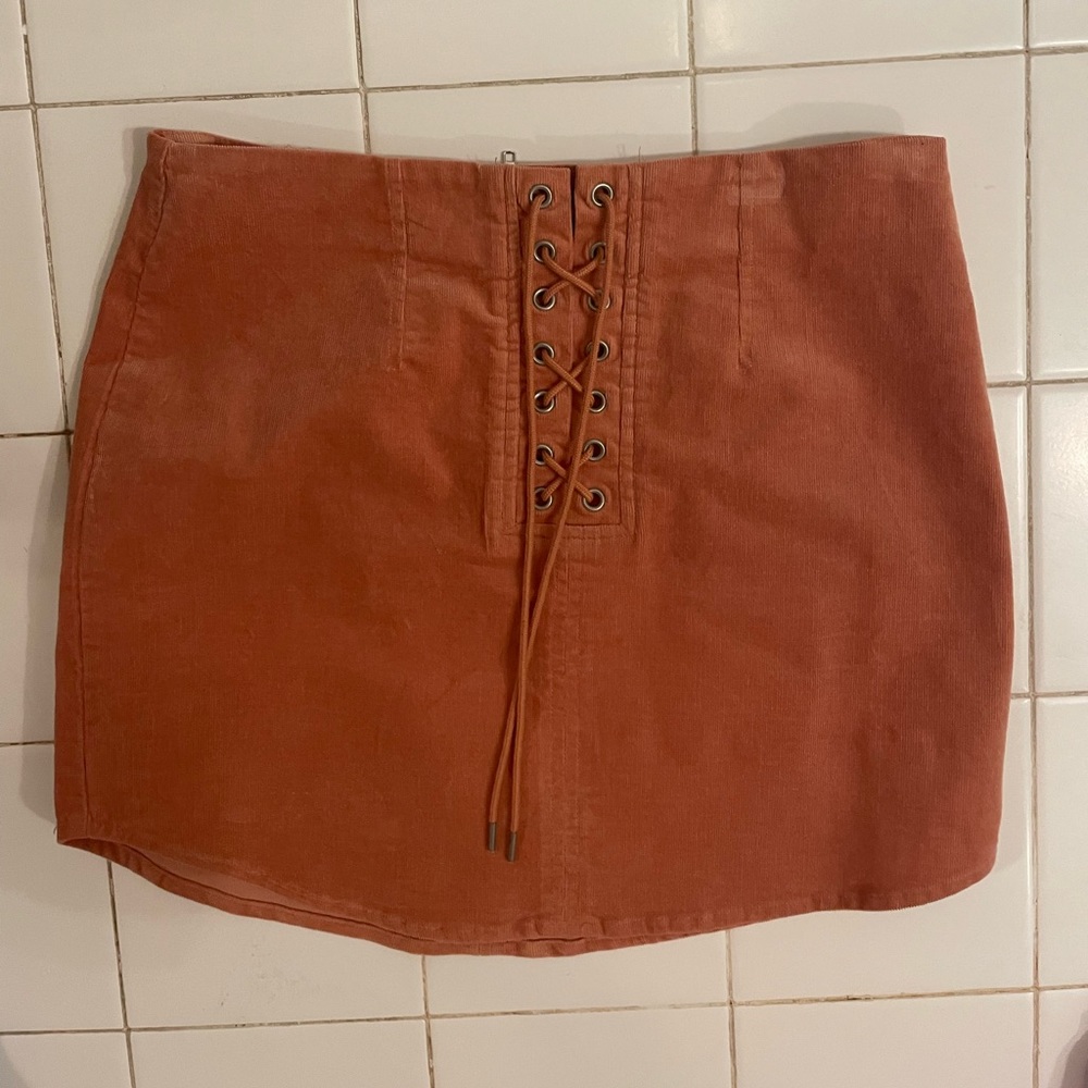 Forever 21 auburn skirt